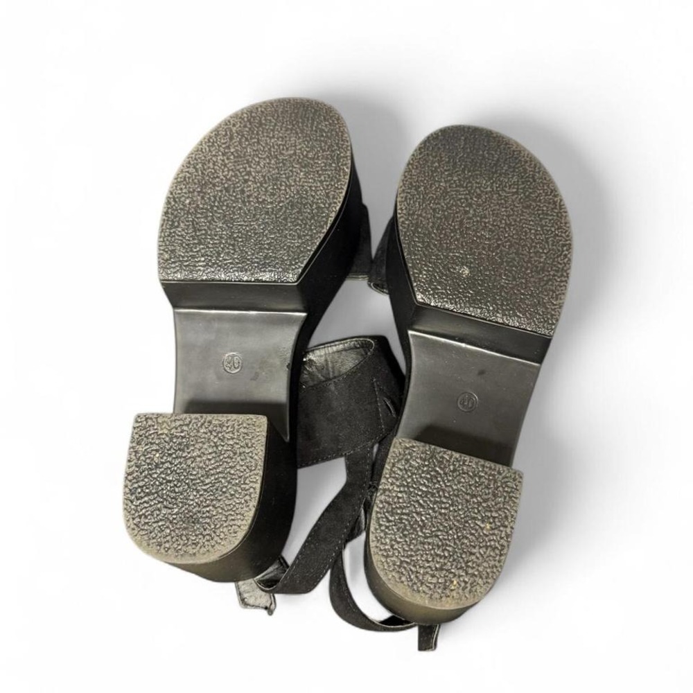 Andarina size 40 or size 9 black platform sandals - Picture 6 of 6